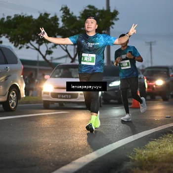 Runner Photo 4939652