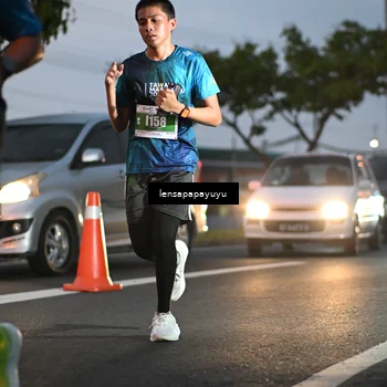 Runner Photo 4939655