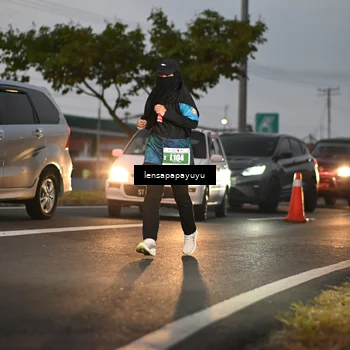 Runner Photo 4939671