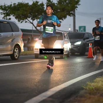 Runner Photo 4939716