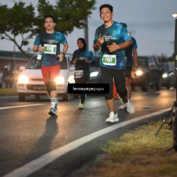 Runner Photo 4939756
