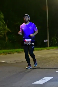 Runner Photo 4939835