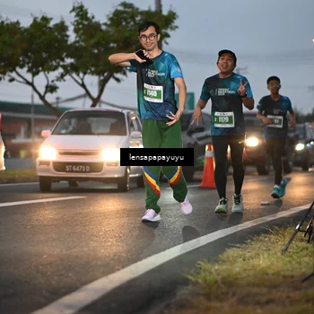 Runner Photo 4939860