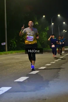 Runner Photo 4939895