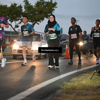Runner Photo 4939917