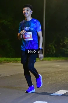 Runner Photo 4939946