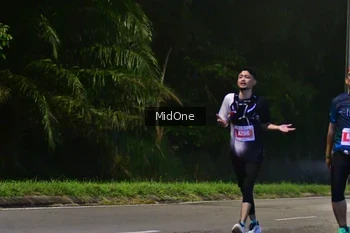 Runner Photo 4939998