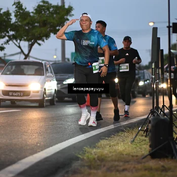Runner Photo 4940004