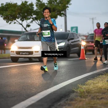 Runner Photo 4940346