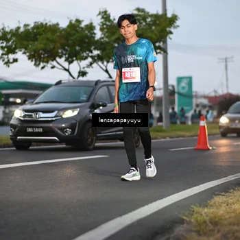 Runner Photo 4940515