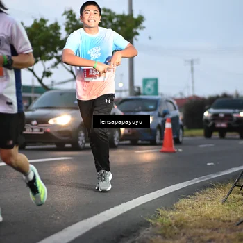Runner Photo 4940590