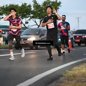 Runner Photo 4940635