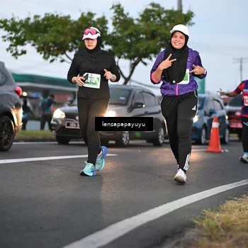Runner Photo 4940689