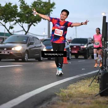 Runner Photo 4940703