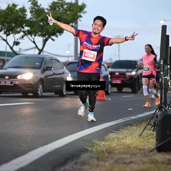 Runner Photo 4940705