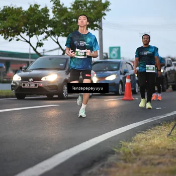 Runner Photo 4940719