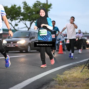Runner Photo 4940759