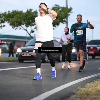 Runner Photo 4940781