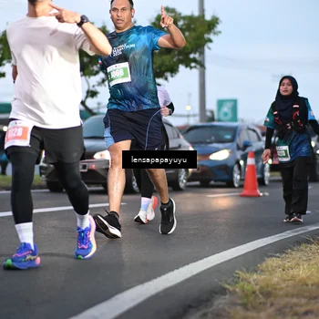 Runner Photo 4940783