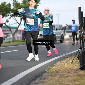 Runner Photo 4940994