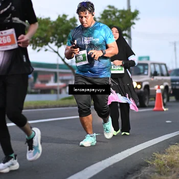 Runner Photo 4941012