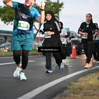 Runner Photo 4941085