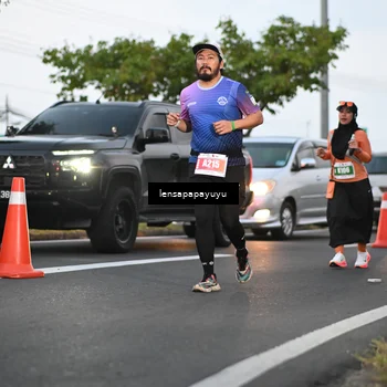 Runner Photo 4941223