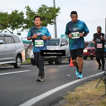 Runner Photo 4941349