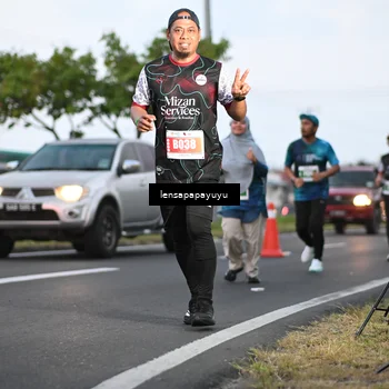 Runner Photo 4941373