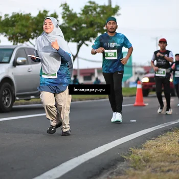 Runner Photo 4941389