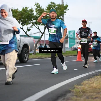 Runner Photo 4941395