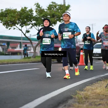 Runner Photo 4941422