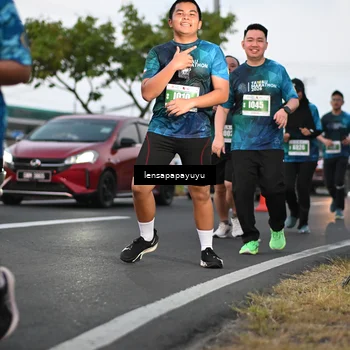Runner Photo 4941503