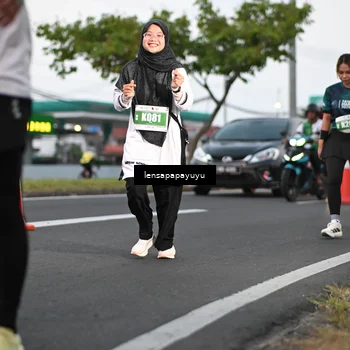 Runner Photo 4941611