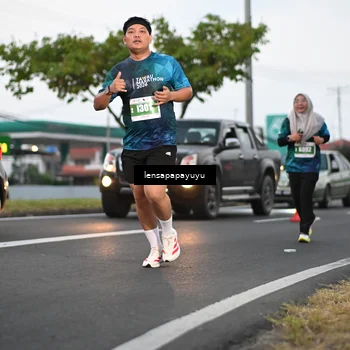 Runner Photo 4941633
