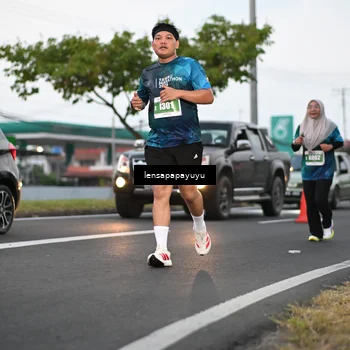 Runner Photo 4941646