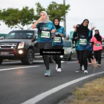 Runner Photo 4941665