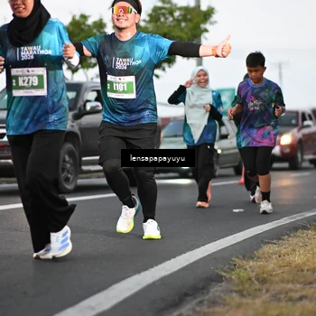 Runner Photo 4941699