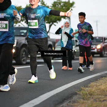 Runner Photo 4941703