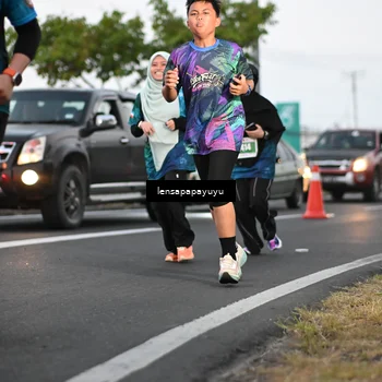 Runner Photo 4941704