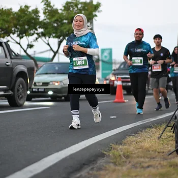 Runner Photo 4941710