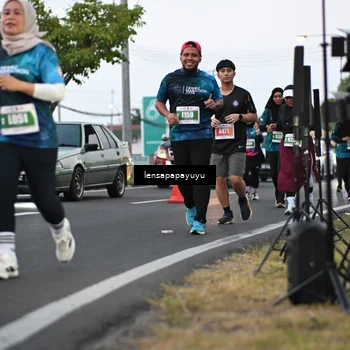 Runner Photo 4941716