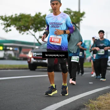 Runner Photo 4941805