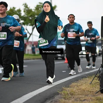 Runner Photo 4941834
