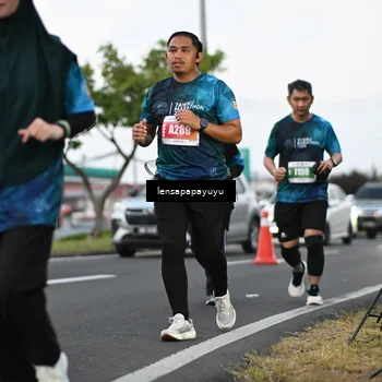 Runner Photo 4941844