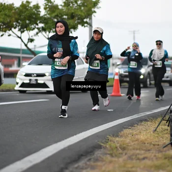 Runner Photo 4941879