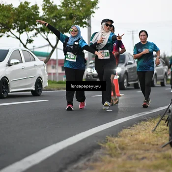 Runner Photo 4941898