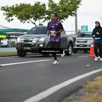 Runner Photo 4941943