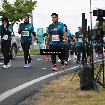 Runner Photo 4941982