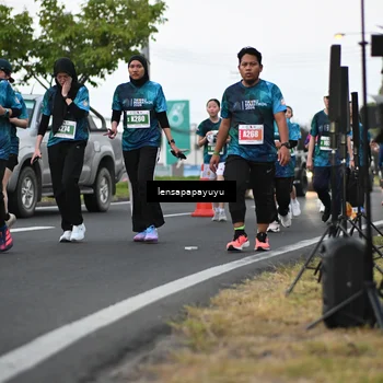 Runner Photo 4941988